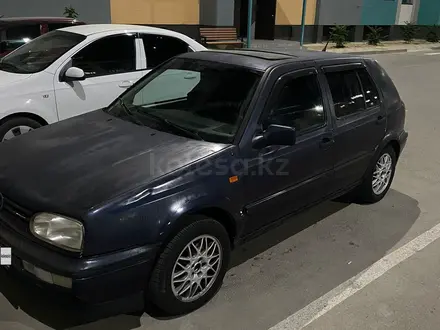 Volkswagen Golf 1994 года за 900 000 тг. в Актау