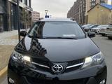 Toyota RAV4 2015 года за 8 300 000 тг. в Атырау – фото 2