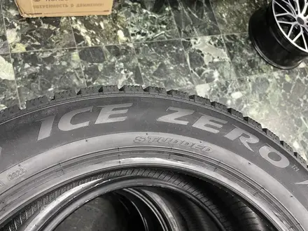 Комплект новых зимних шин Pirelli Ice Zero 235/55 R20 105T шип. за 188 000 тг. в Алматы – фото 3