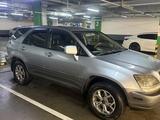 Lexus RX 300 2001 годаүшін5 000 000 тг. в Астана – фото 2