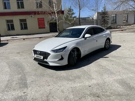 Hyundai Sonata 2019 годаүшін10 500 000 тг. в Астана – фото 4