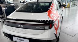 Hyundai Sonata Premium 2026 года за 15 990 000 тг. в Астана – фото 4