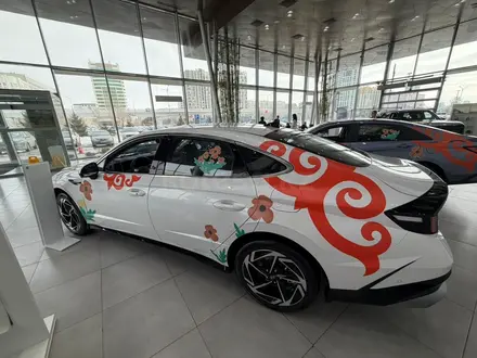 Hyundai Sonata Premium 2026 года за 16 190 000 тг. в Астана – фото 6