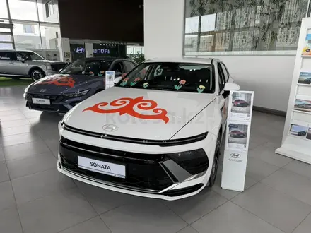 Hyundai Sonata Premium 2026 года за 16 190 000 тг. в Астана – фото 7