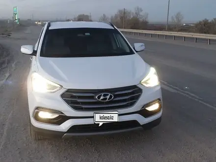 Hyundai Santa Fe 2017 года за 9 850 000 тг. в Шымкент – фото 10