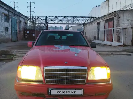 Mercedes-Benz E 36 AMG 1995 года за 2 000 000 тг. в Астана – фото 19