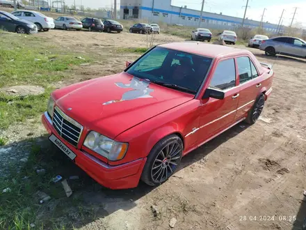 Mercedes-Benz E 36 AMG 1995 года за 2 000 000 тг. в Астана – фото 9