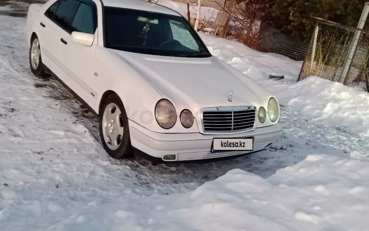 Mercedes-Benz E 320 1998 годаfor4 800 000 тг. в Алматы