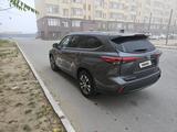 Toyota Highlander 2021 года за 18 000 000 тг. в Актау – фото 4
