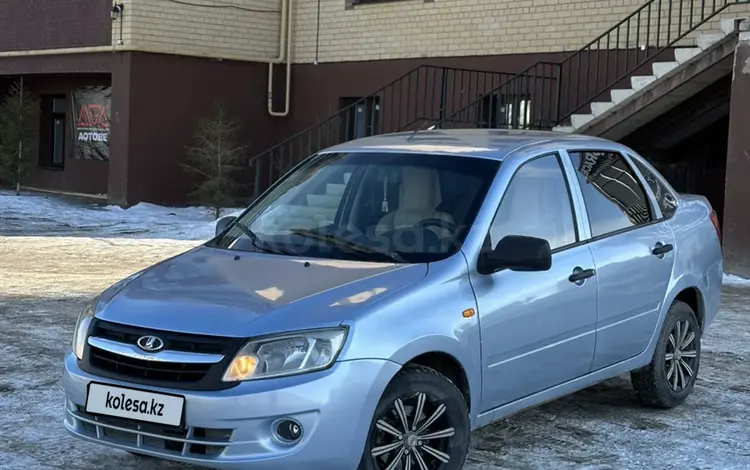 ВАЗ (Lada) Granta 2190 2012 годаүшін2 800 000 тг. в Актобе