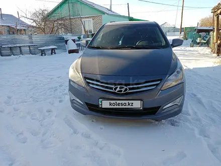 Hyundai Solaris 2015 года за 4 900 000 тг. в Петропавловск – фото 3