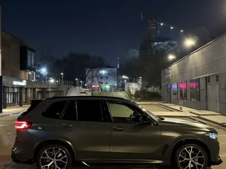 BMW X5 2021 года за 41 000 000 тг. в Алматы – фото 7