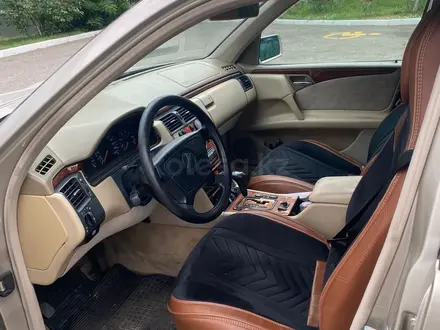 Mercedes-Benz E 240 1998 года за 1 900 000 тг. в Алматы – фото 5