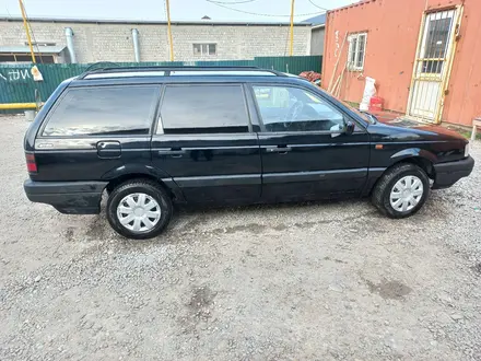 Volkswagen Passat 1993 года за 1 000 000 тг. в Шымкент – фото 2