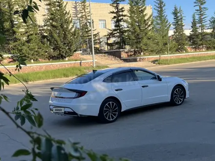 Hyundai Sonata 2023 года за 13 400 000 тг. в Астана – фото 3