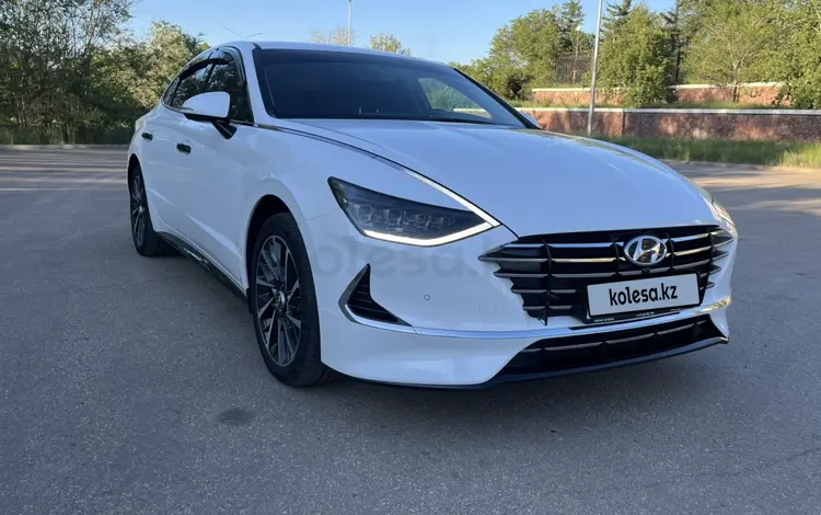 Hyundai Sonata 2023 года за 13 400 000 тг. в Астана