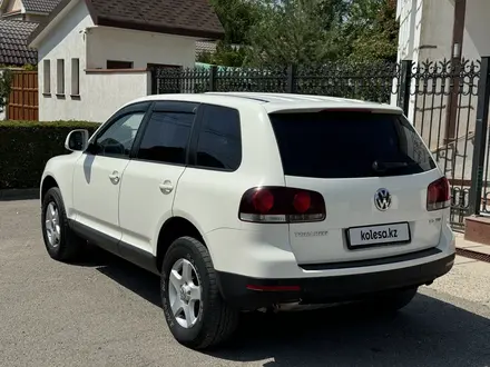 Volkswagen Touareg 2007 года за 5 200 000 тг. в Шымкент – фото 6