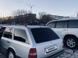Mercedes-Benz E 220 1994 годаүшін2 700 000 тг. в Жезказган – фото 3