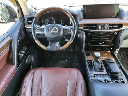 Lexus LX 570 2016 года за 40 000 000 тг. в Уральск – фото 37