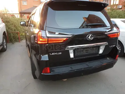 Lexus LX 570 2016 года за 40 000 000 тг. в Уральск – фото 2