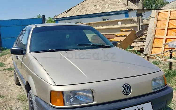 Volkswagen Passat 1992 года за 1 800 000 тг. в Семей