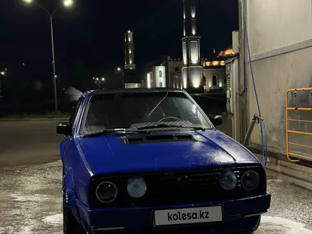 Volkswagen Golf 1988 года за 700 000 тг. в Караганда
