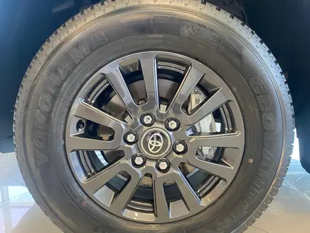 Toyota Land Cruiser Prado Comfort+ 2025 года за 32 490 000 тг. в Актобе – фото 13