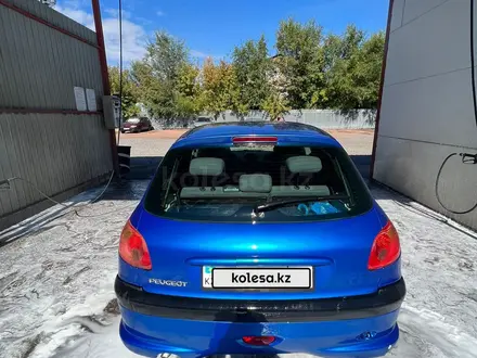 Peugeot 206 2004 года за 2 200 000 тг. в Караганда – фото 5