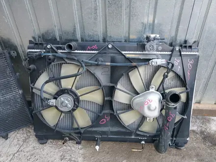 Радиатор основной на Камри 30 2.4 обьем за 38 000 тг. в Алматы – фото 4