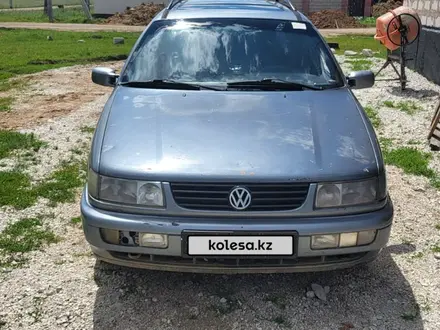 Volkswagen Passat 1994 года за 1 700 000 тг. в Астана