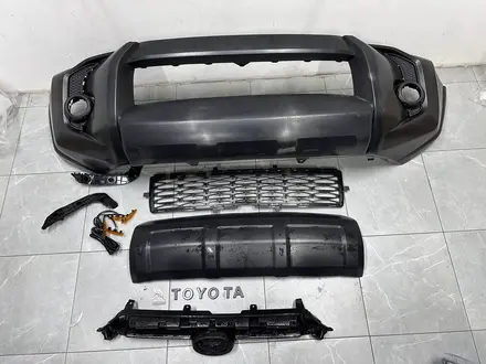 Бампер передний в сборе Toyota 4RUNNER 2014-2024 за 210 000 тг. в Алматы
