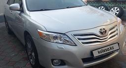 Toyota Camry 2011 года за 7 200 000 тг. в Алматы – фото 2