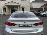 Hyundai Elantra 2017 годаүшін5 900 000 тг. в Астана – фото 5