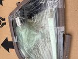 Форточка поворотная левая RAV4 2005-2012 за 25 000 тг. в Алматы