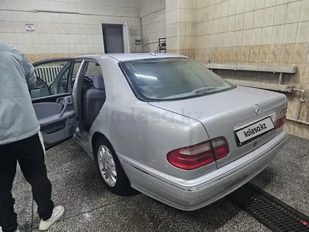 Mercedes-Benz E 280 1999 года за 5 000 000 тг. в Кызылорда – фото 6