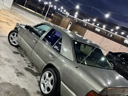 Mercedes-Benz E 230 1990 года за 1 500 000 тг. в Шымкент – фото 6