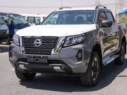 Nissan Navara 2024 года за 16 750 000 тг. в Семей