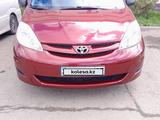 Toyota Sienna 2008 года за 8 700 000 тг. в Уральск – фото 2