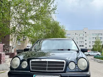 Mercedes-Benz E 280 1997 года за 2 700 000 тг. в Астана – фото 3