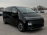 Hyundai Staria 2022 года за 21 000 000 тг. в Алматы