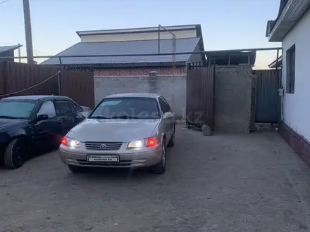Toyota Camry 1997 года за 3 100 000 тг. в Алматы – фото 4