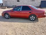 Toyota Camry 2001 годаүшін2 600 000 тг. в Актау – фото 4