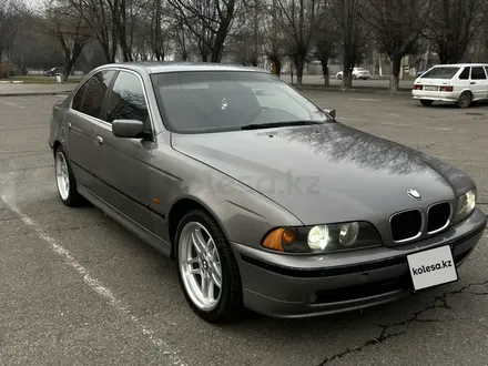 BMW 528 2000 года за 4 500 000 тг. в Тараз