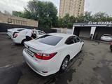 Lexus ES 250 2013 года за 11 200 000 тг. в Алматы – фото 2