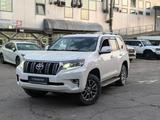 Toyota Land Cruiser Prado Prestige 2017 года за 20 500 000 тг. в Алматы