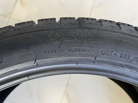 MICHELIN X-Ice Snow 265/40 R22 за 250 000 тг. в Алматы – фото 9