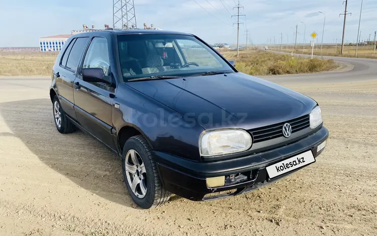 Volkswagen Golf 1993 годаүшін1 250 000 тг. в Караганда