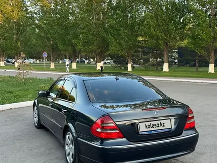 Mercedes-Benz E 320 2002 года за 7 500 000 тг. в Астана – фото 3