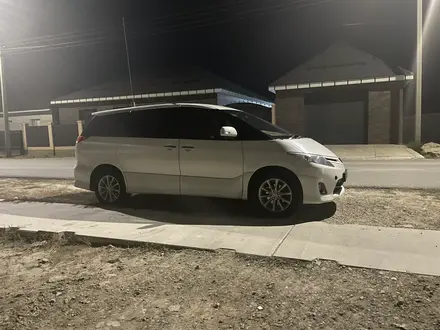 Toyota Estima 2010 года за 6 500 000 тг. в Атырау – фото 2