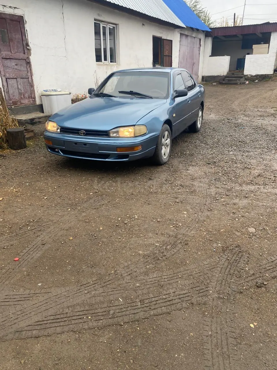 Toyota Camry, 1992